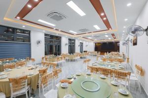 359 Beach Hotel