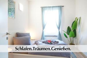 Ihr Rückzugsort in Erfurt - Großzügiges Altbau-Apartment mit 2SZ, Nobilia Küche, Smart-TV, 250Mbts WiFi, kostenloses Parken - Nur wenige Minuten vom Zentrum und Nordstrand entfernt - Kostenloser Waschraum im Gebäude