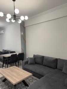 Lovely Faliro Apartment next to Flisvos