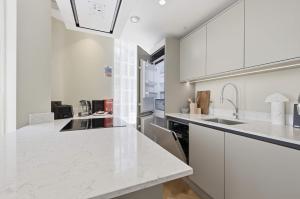 Cheyne Sequoia l A Luxury Chelsea Retreat