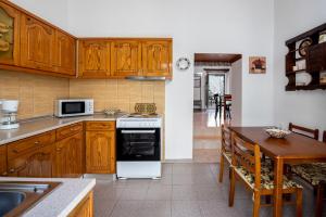 IOANNAS ARCH HOUSE a