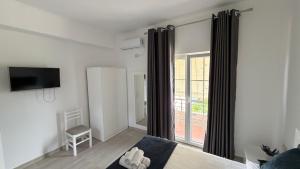 Amels Apartments Comfortable Family Stay Near Orikum Beach