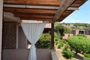 Cugnana Verde Terrace with Bay View