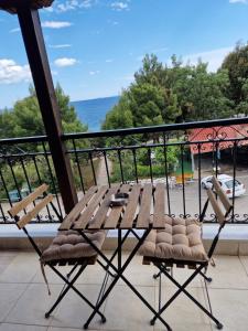 Cozy apartment with a great view! B