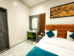 Hotel Vrinda Orchid INN