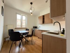 Wrocław City Centre Apartment by BookingHost
