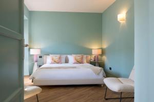 Isola Bella Apartments - Via Superiore 18