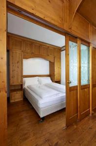 Dolomites View Apartment - Grand Hotel