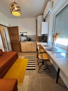 Kalia Apartmanok Zánka