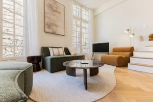 Appartement 2 Chambres en Duplex, Clim, Centre Ville