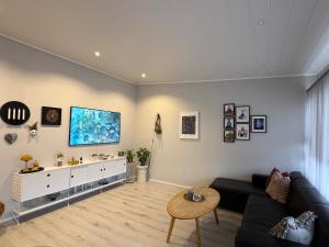 Bright & spacious family home in Keflavík