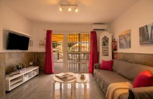 Playa Las Américas El Camisón Pool Suite