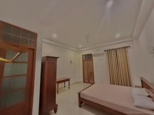 DL Apartments