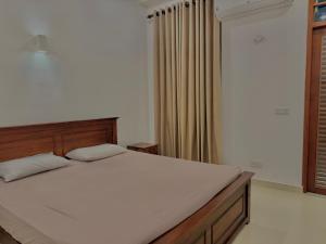 DL Apartments