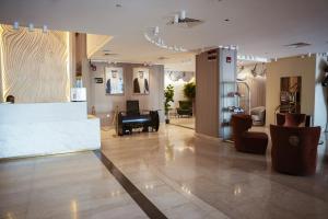 Al Mansour Plaza Hotel