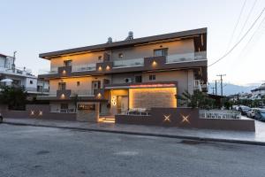 PR Suites by Prokopios