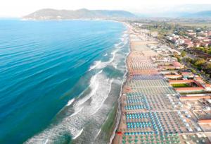 MINI SUITE MARINA - Scogliera a Mare Marina di Carrara