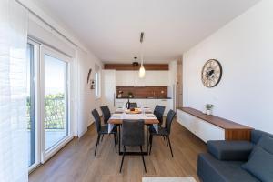 Apartment mit Meerblick in Okrug Gornji nahe Trogir