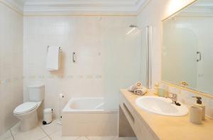 Albufeira-Sea Viewpool Casa Sara Linnea 1bedroom