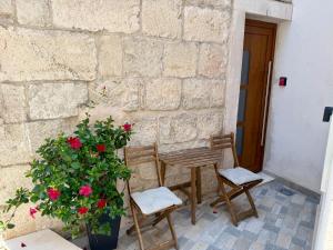 Heritage Stone Wall