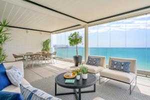 Beachfront Penthouse & Pool by ELE Apartments