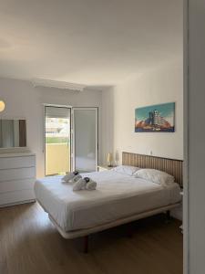 Apartment with Sea View in Benalbeach