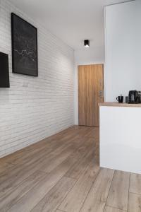 HOUSEHOST Apartment: Miodowa 428b street