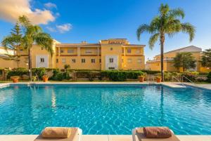 Magnificent apt in Cabopino by Costarentals - M5