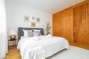 Modern Apartment - Walk to Main Station