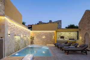 Villa Methorion Manor - With Private Pool