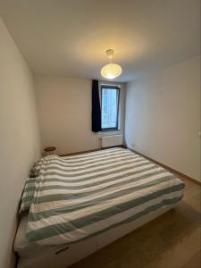 Canal Side Comfort 2 Bedroom Apartment in Ghent