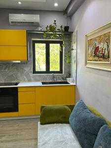 Mari cottage