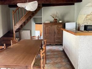 Gîte Entre Lot et Aveyron Piscine