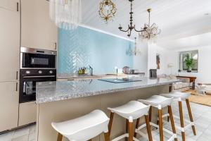 TaviraBliss Garden Apartment