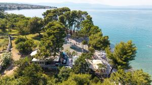 Mare & Mons Seafront Apartments
