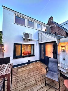 Barefoot Cottage