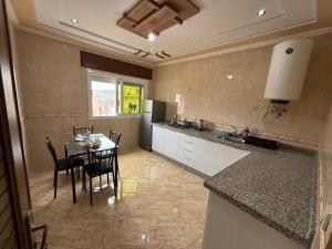 Appartement Luxueux, Climatisé et Spacieux , 3 Chambres
