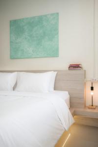 Sandana Studio Apartments - Studio 4