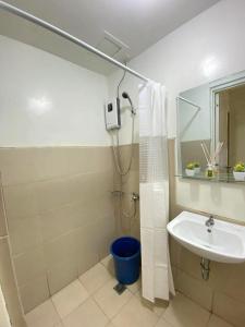 Cozy 2BR at Camella Northpoint with pool access