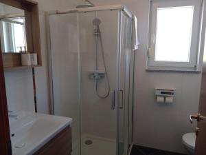 98A4 · Apartment Marea