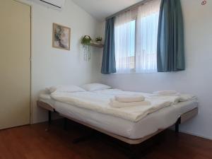 Mobilhome Nico - Camping Turanj with Pool