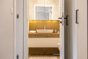 Exclusive Center Apartment Free Parking by CityBeat