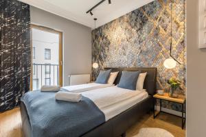 Exclusive Center Apartment Free Parking by CityBeat