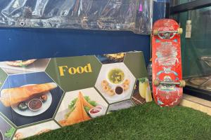 Roxx Social Hostel, Cafe & Bistro