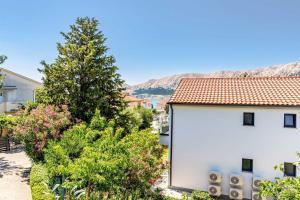 Apartment Adora A6 Baška