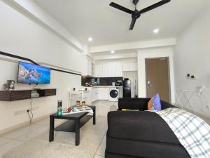 Elysia 2Pax Couple Romantic Retreat Studio By STAY