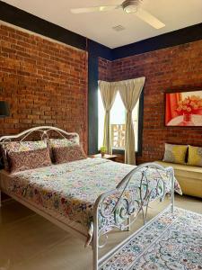 The RedBrick House x SerambiKayu
