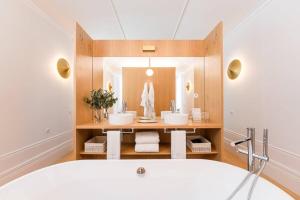 Private 7BR Manor in Porto - Ideal for Groups