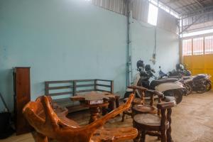 RedDoorz near Alun Alun Jepara