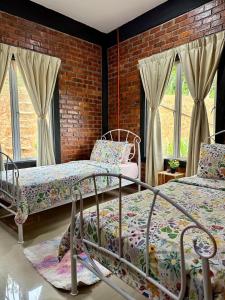 The RedBrick House x SerambiKayu